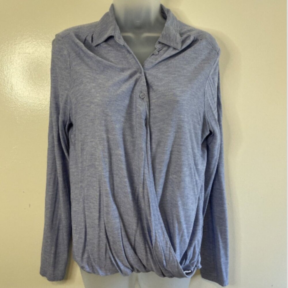 Banana Republic Surplice Long Sleeve Stretch Knit Button Top Light Blue Medium